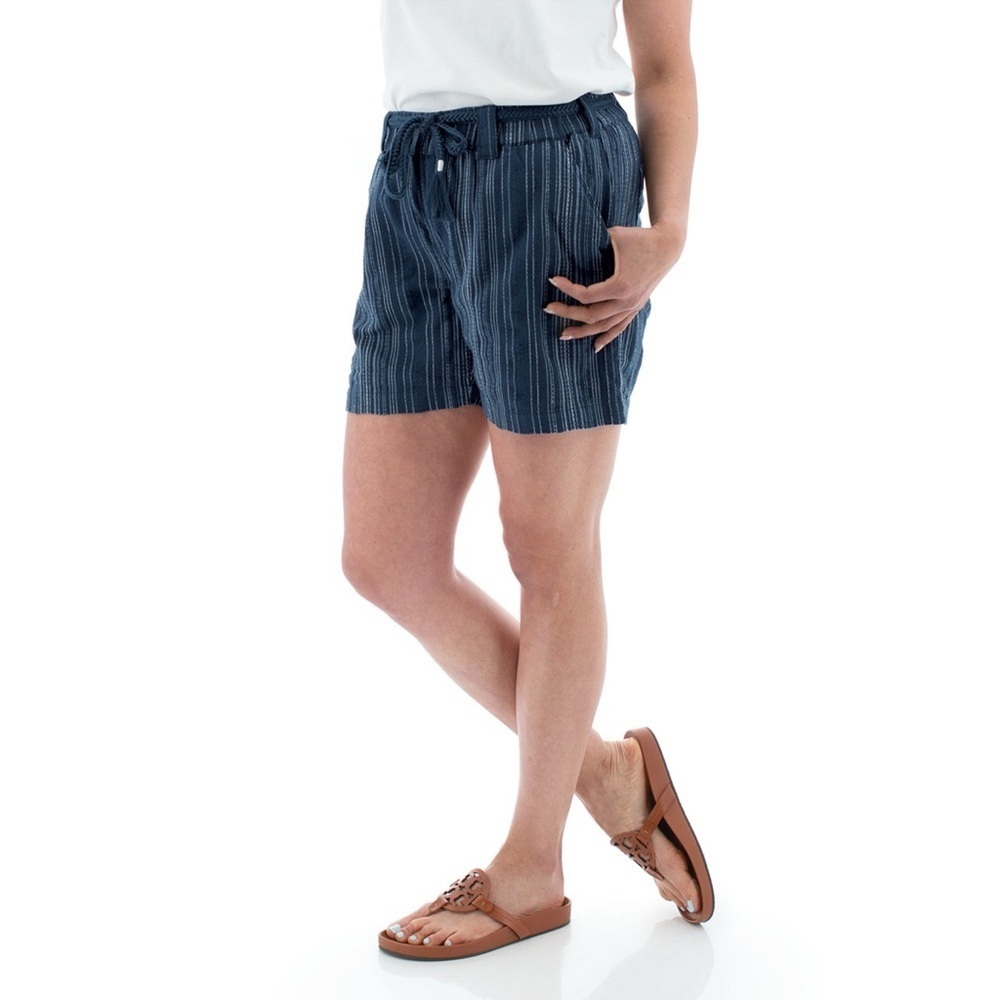 NWT Aventura Clothing Monterey Short